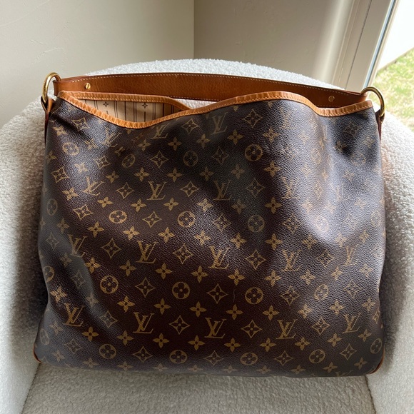 Authentic Louis Vuitton Monogram Delightful GM - Picture 2 of 16